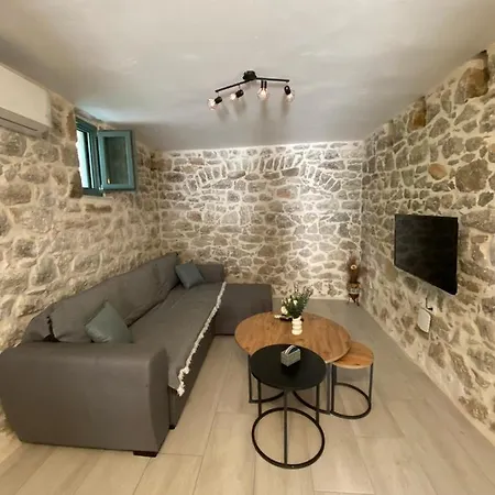 Mainotti's House * Areopoli