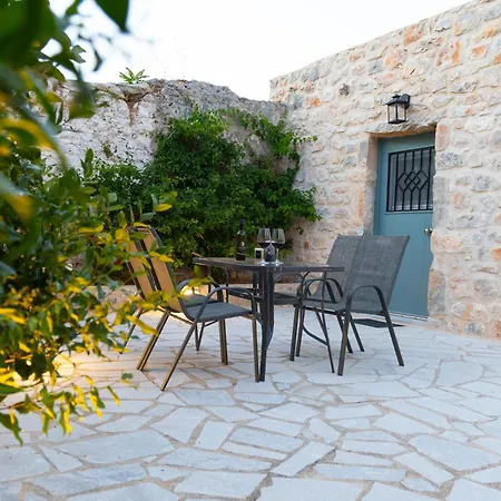 Mainotti's House Areopoli